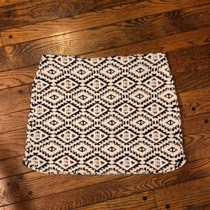 Topshop Black / White Abstract Print Mini Skirt